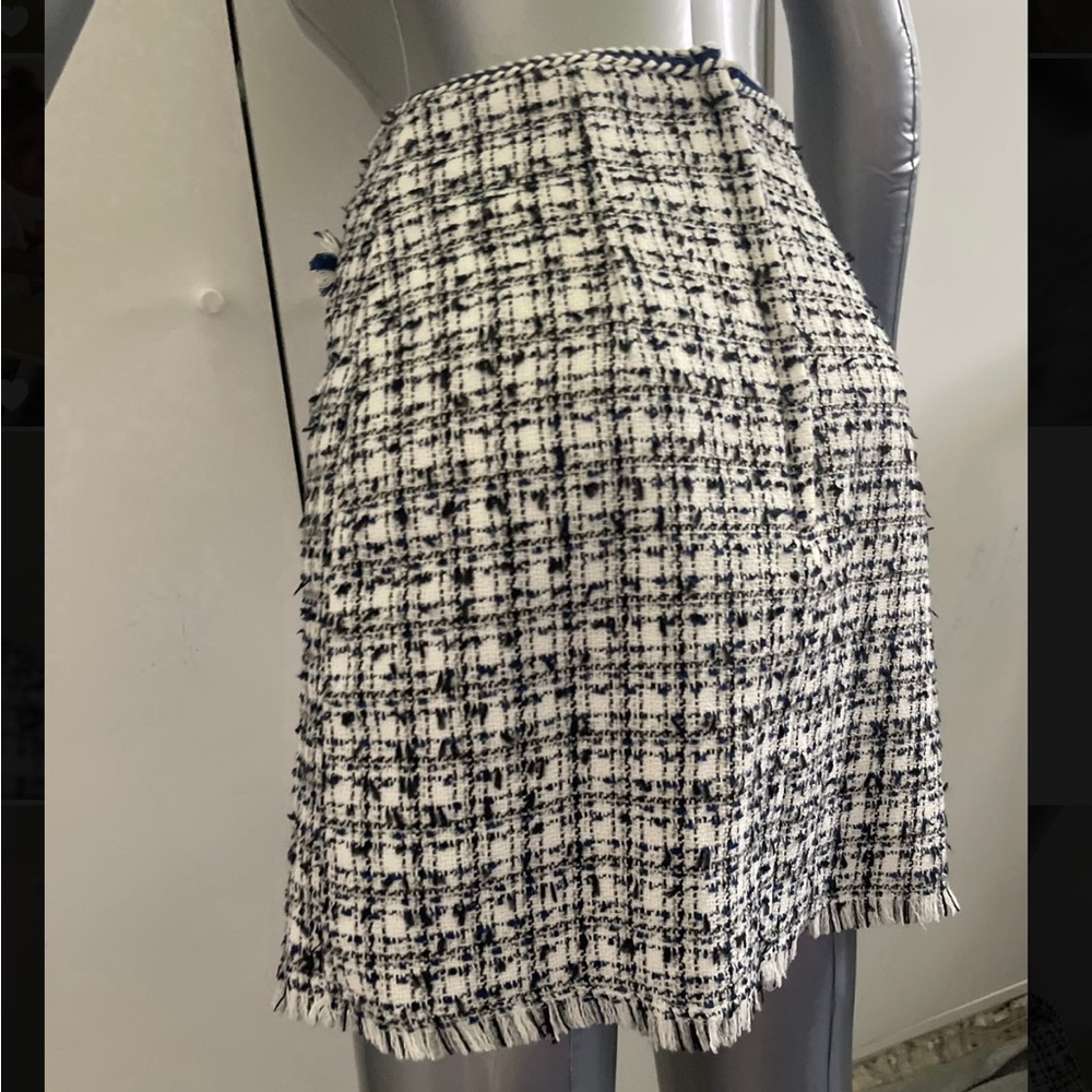 Women’s H&M Tweed Skirt Size 32 fits like XS Knitted Mini Skirt Blue Black&White